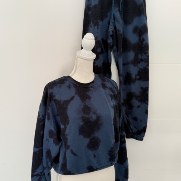 Aviator Nation Dark Blue Tie Dye Pullover Sweatshirt & Jogger Set Activewear - Picture 1 of 10